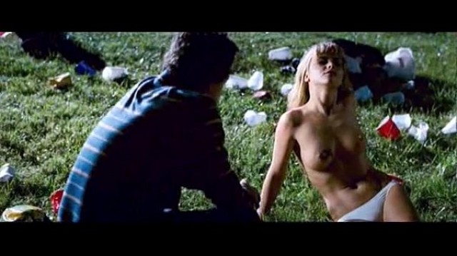 Christina Ricci Black Field Field Black Moan Porn Moan Sex Snake Moan Games Movie